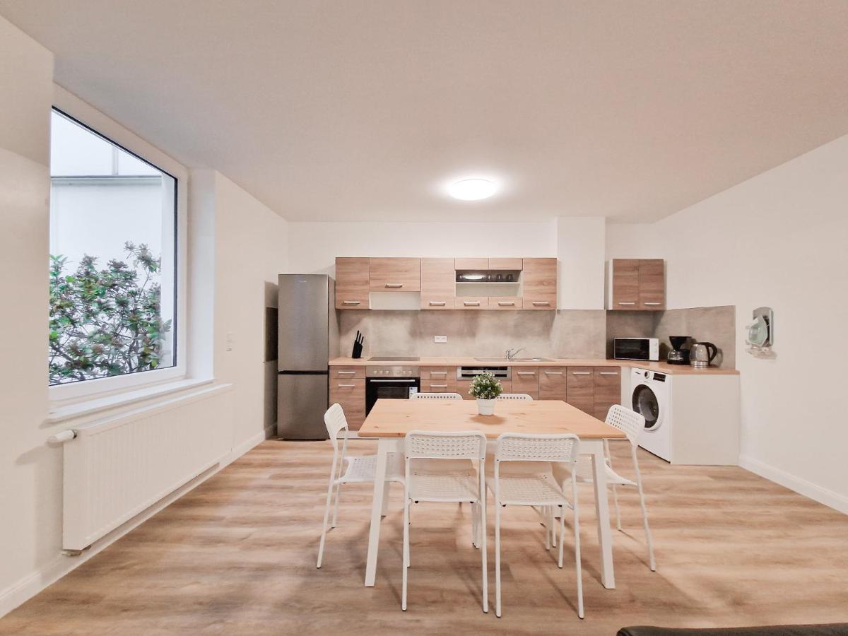Raj Living - City Apartment With 3 Rooms - 15 Min Messe Dus & 10 Min Old Town Dus Dusseldorf Exterior photo